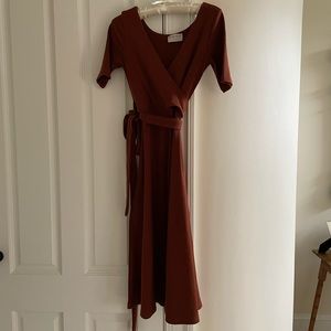Modern Citizen Midi Wrap Dress: Size XS